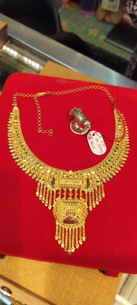 Chokar-Style Necklace