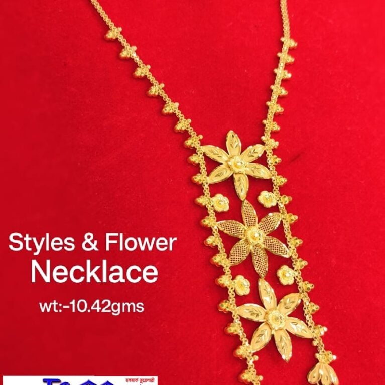Styles and Flower Necklace